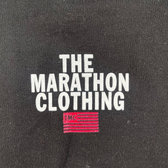 NWT Men's The Marathon Clothing Slauson Bruce Black Santa Sweatshirt - Picture 6 of 7